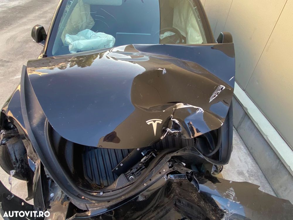 Tesla Model 3 Standard Reichweite Plus Hinterradantrieb - 13