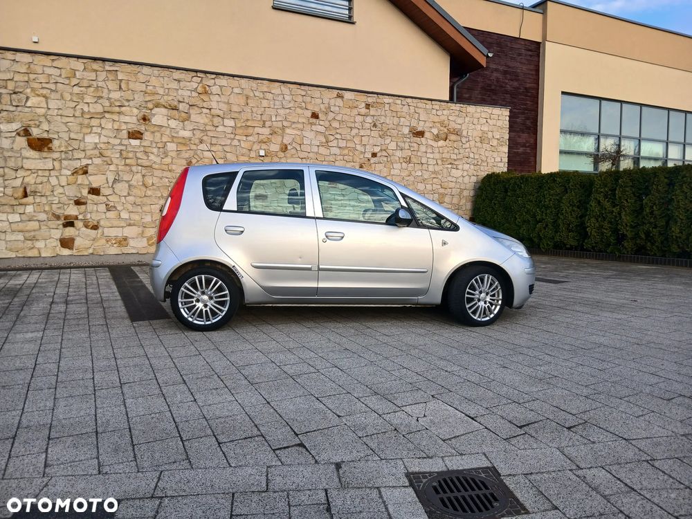 Mitsubishi Colt 1.3 Inform Edition Gold - 9