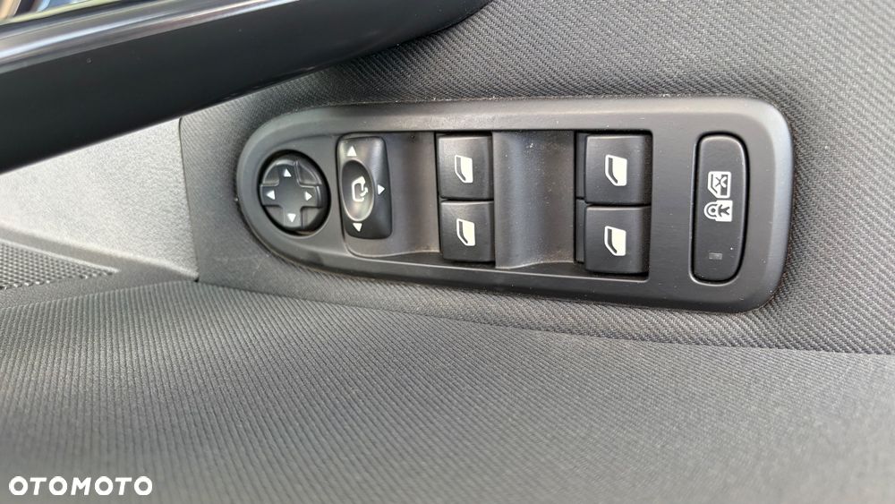 Peugeot 508 BlueHDi 150 Stop&Start Business-Line - 24