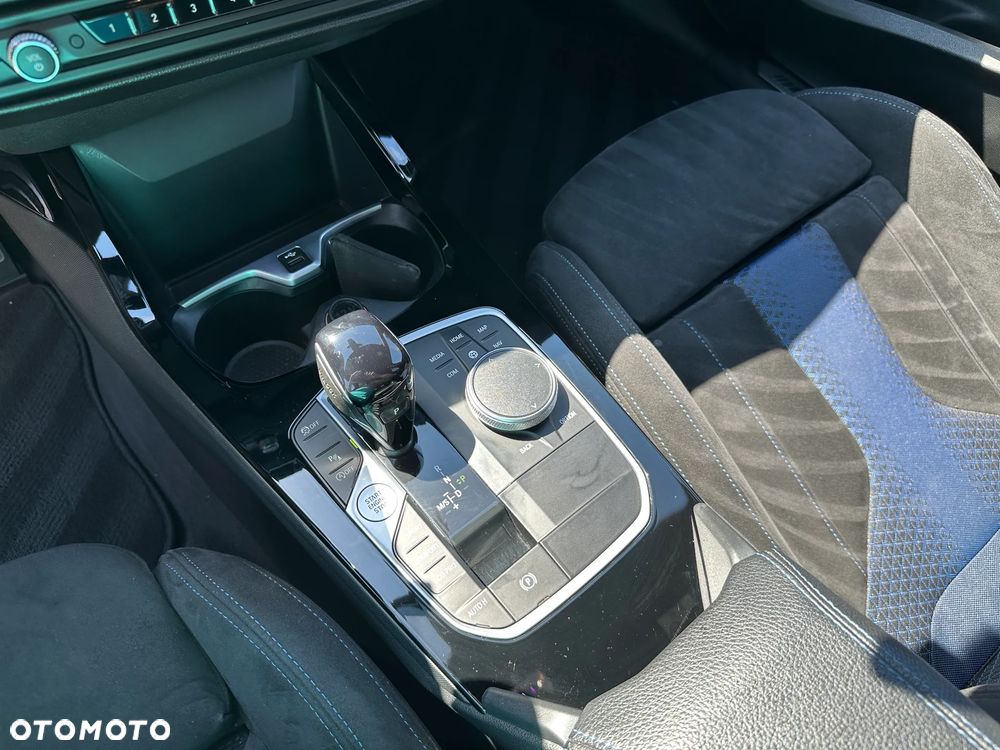 BMW Seria 1 - 19