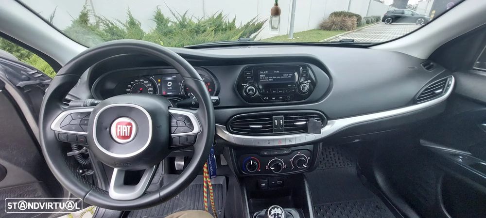 Fiat Tipo 1.3 M-Jet Easy - 7