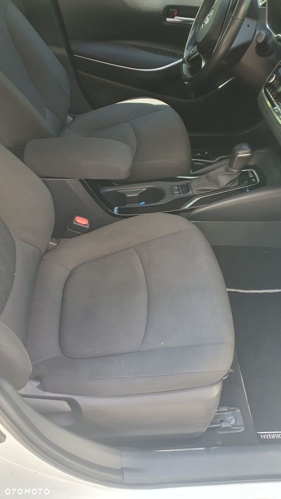 Toyota Corolla 1.8 Hybrid Comfort - 10