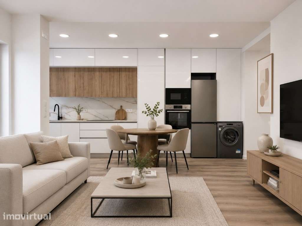 Fantástico T2 com 95m2 Remodelado com arrecadação no centro da Cost... - Grande imagem: 3/31