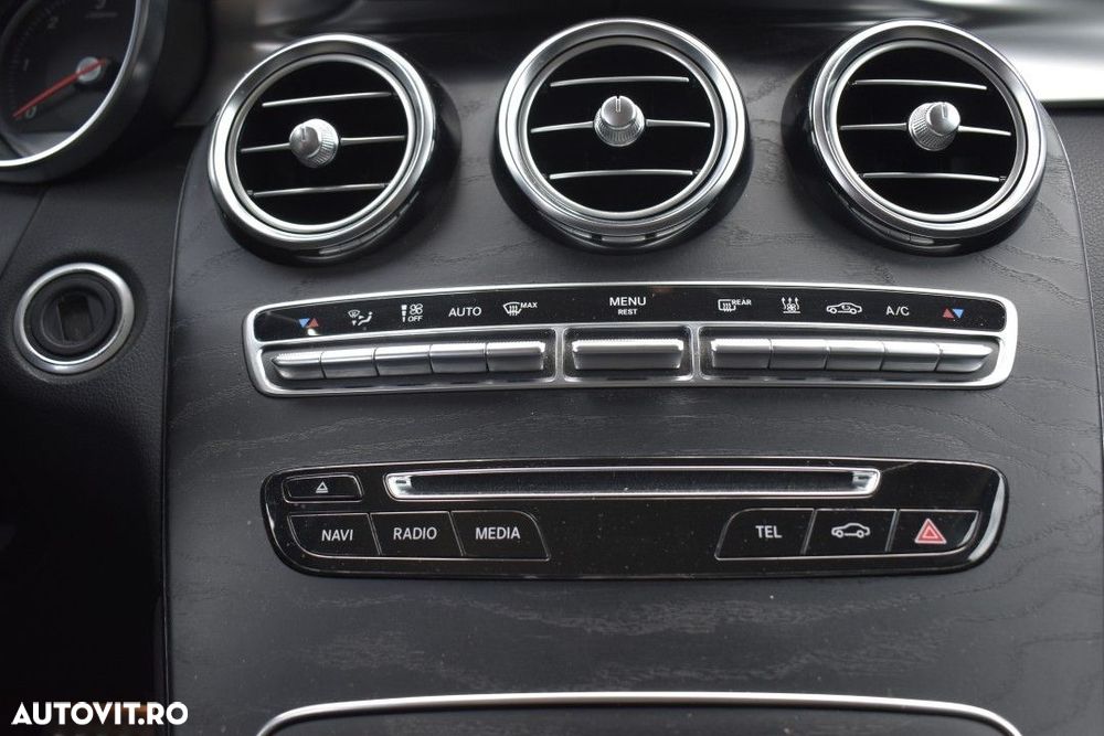Mercedes-Benz GLC 250 d 4MATIC - 31