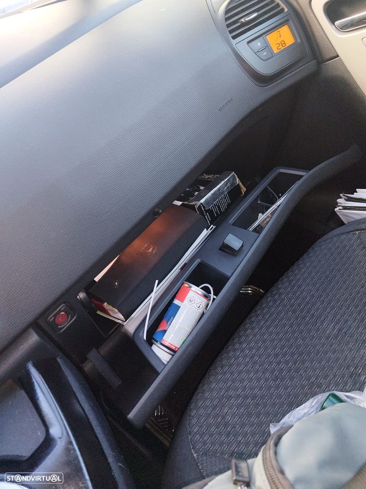Citroën C4 Grand Picasso 1.6 HDi Exclusive - 33