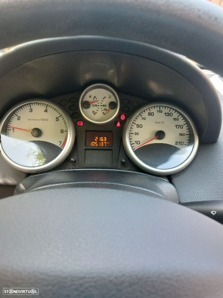 Peugeot 207 SW - 3