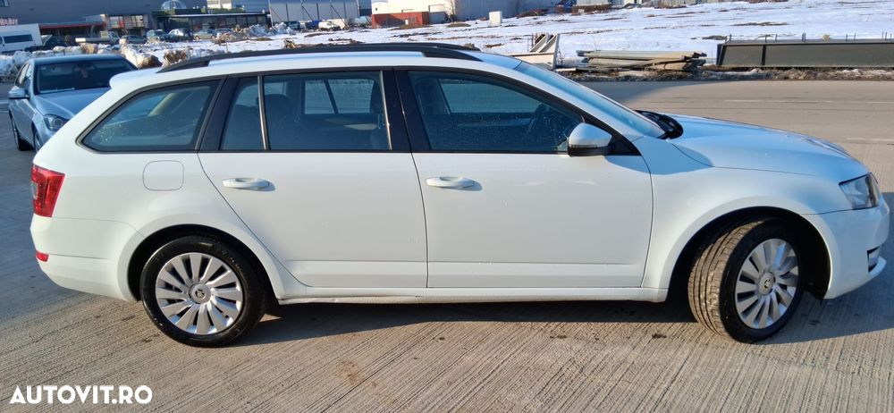 Skoda Octavia 1.6 TDI (Green tec) Style - 10