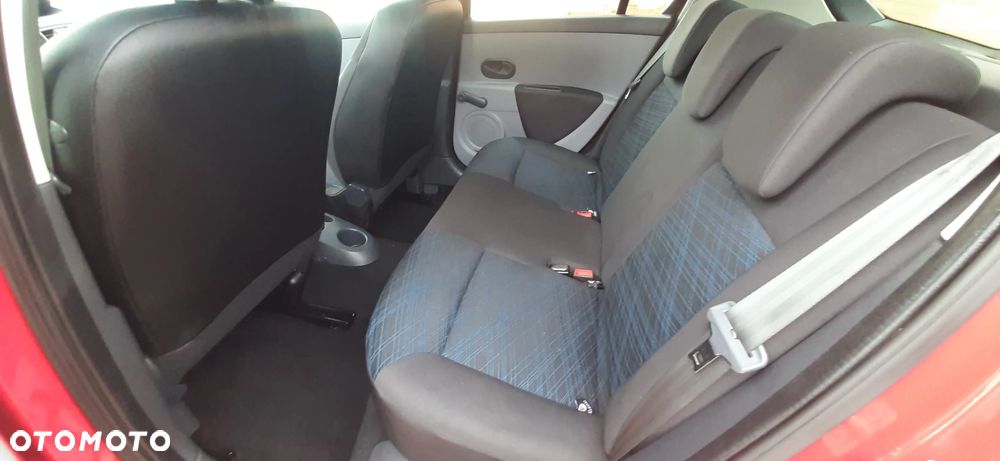 Renault Clio - 35