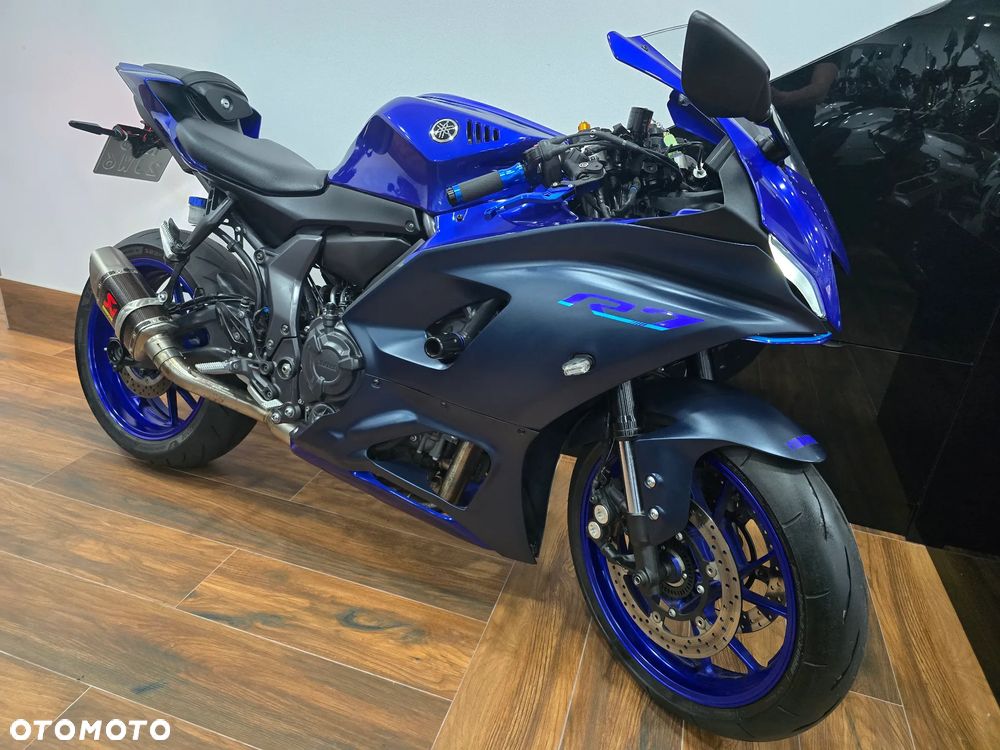 Yamaha R7 - 3