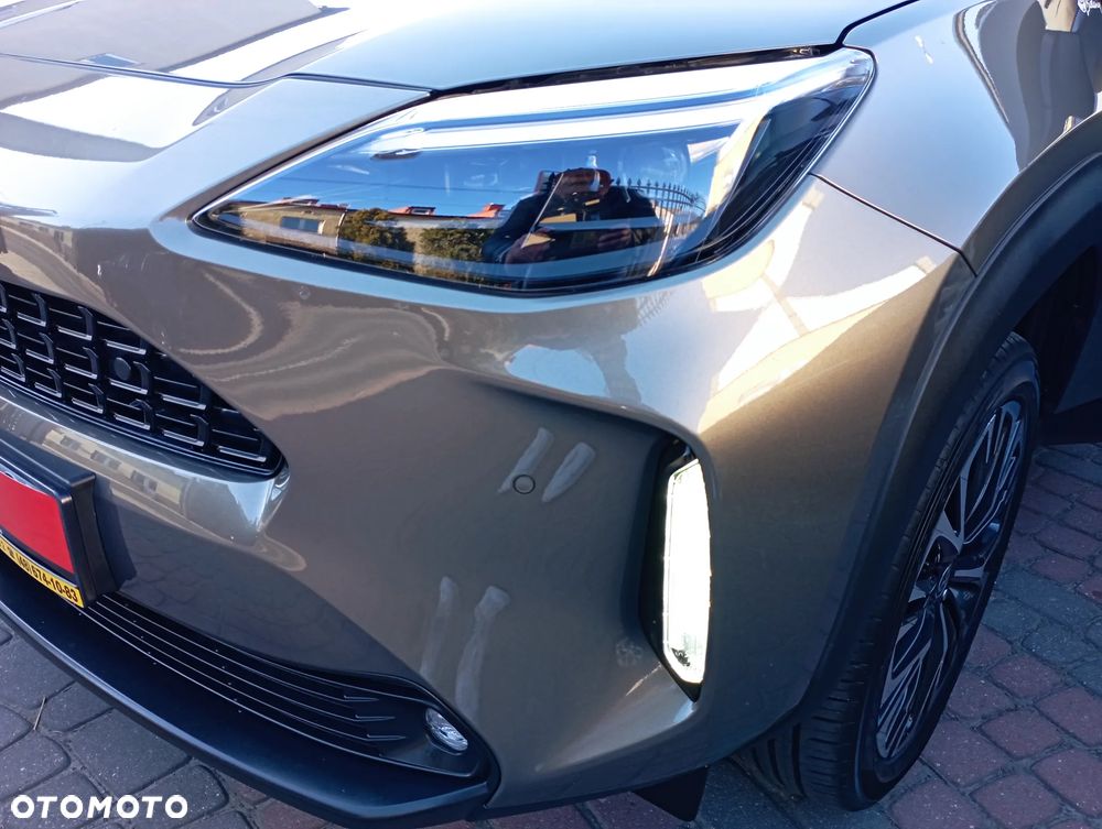 Toyota Yaris Cross Hybrid 1.5 Executive - 27