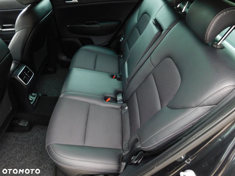 Kia Sportage 1.6 GDI 2WD ISG Spirit - 15