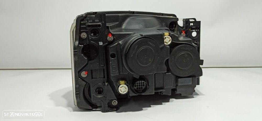 FAROL ESQUERDO LAND ROVER DISCOVERY 4 TDV6 S - 3