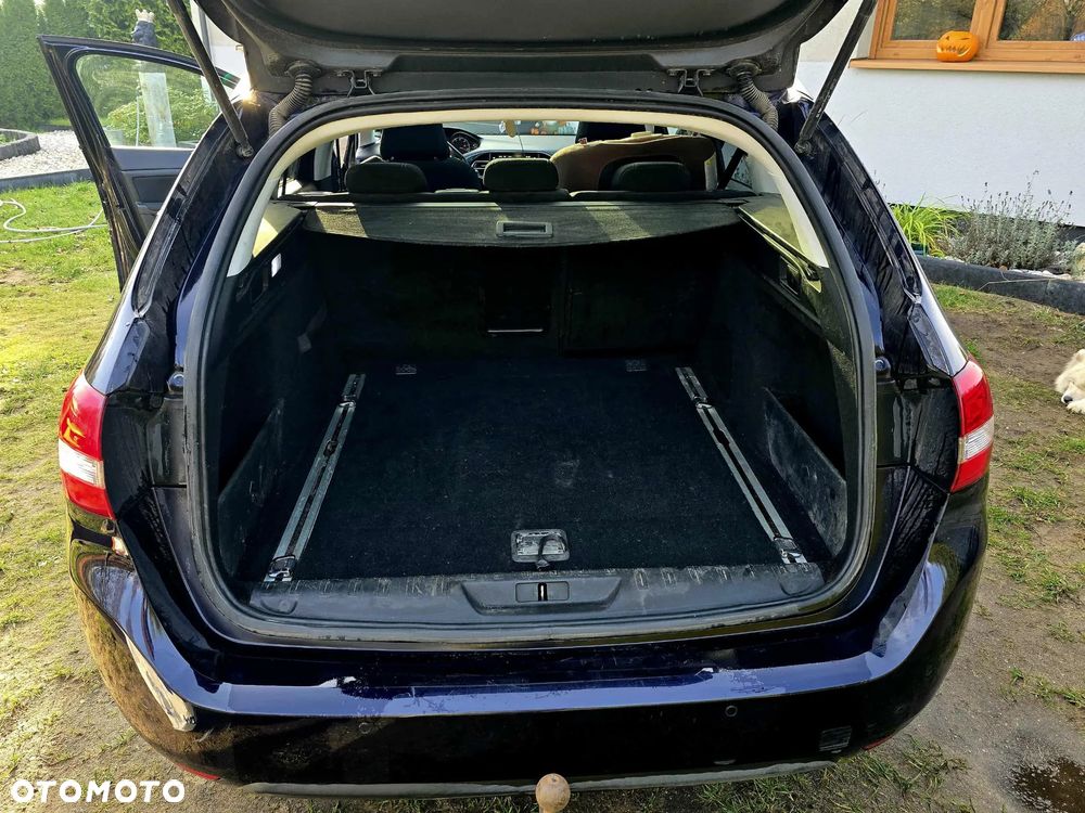 Peugeot 308 SW 1.6 BlueHDi Allure S&S - 8