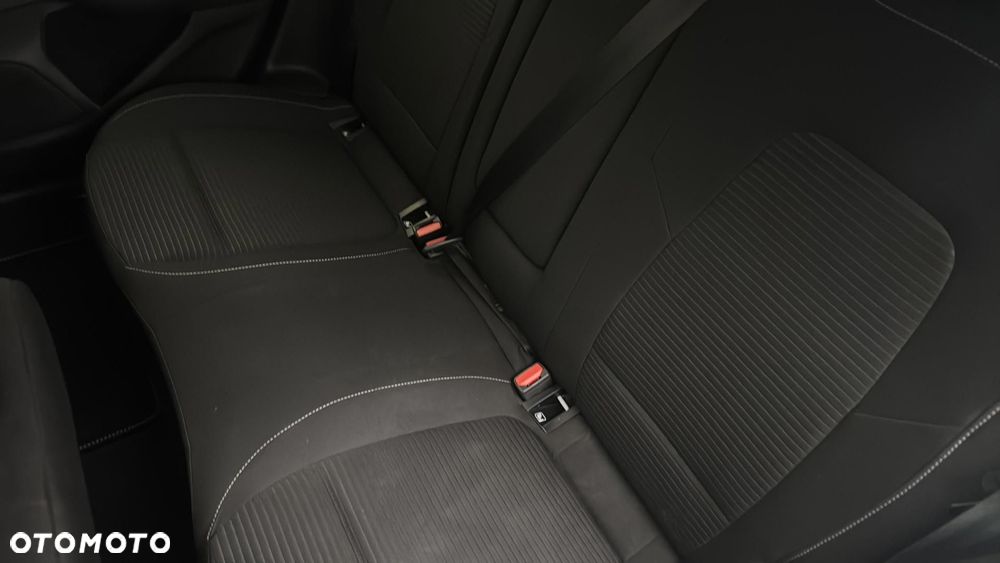 Ford Focus 1.5 EcoBlue Titanium X - 12