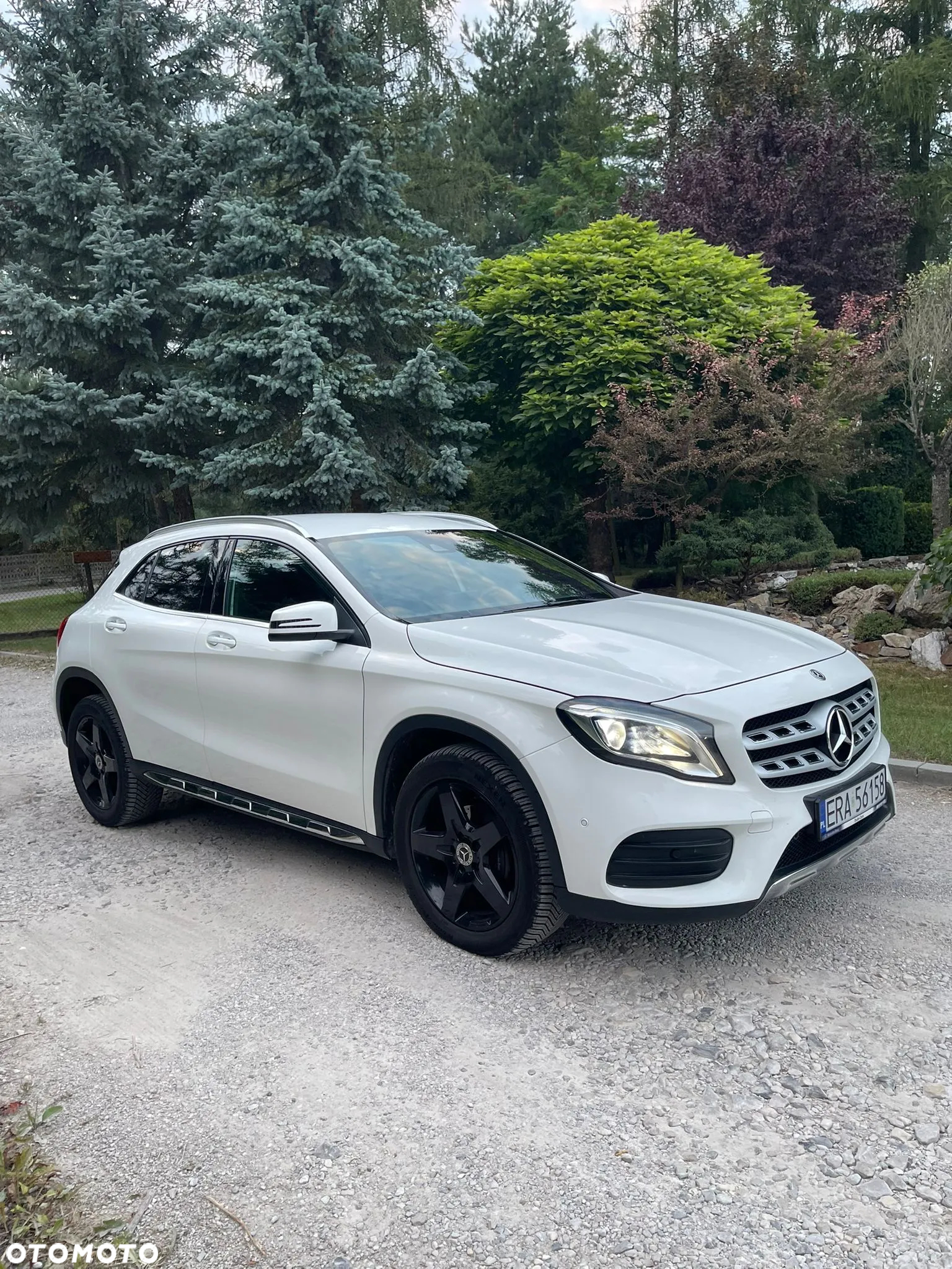 Mercedes-Benz GLA 200 7G-DCT AMG Line - 4