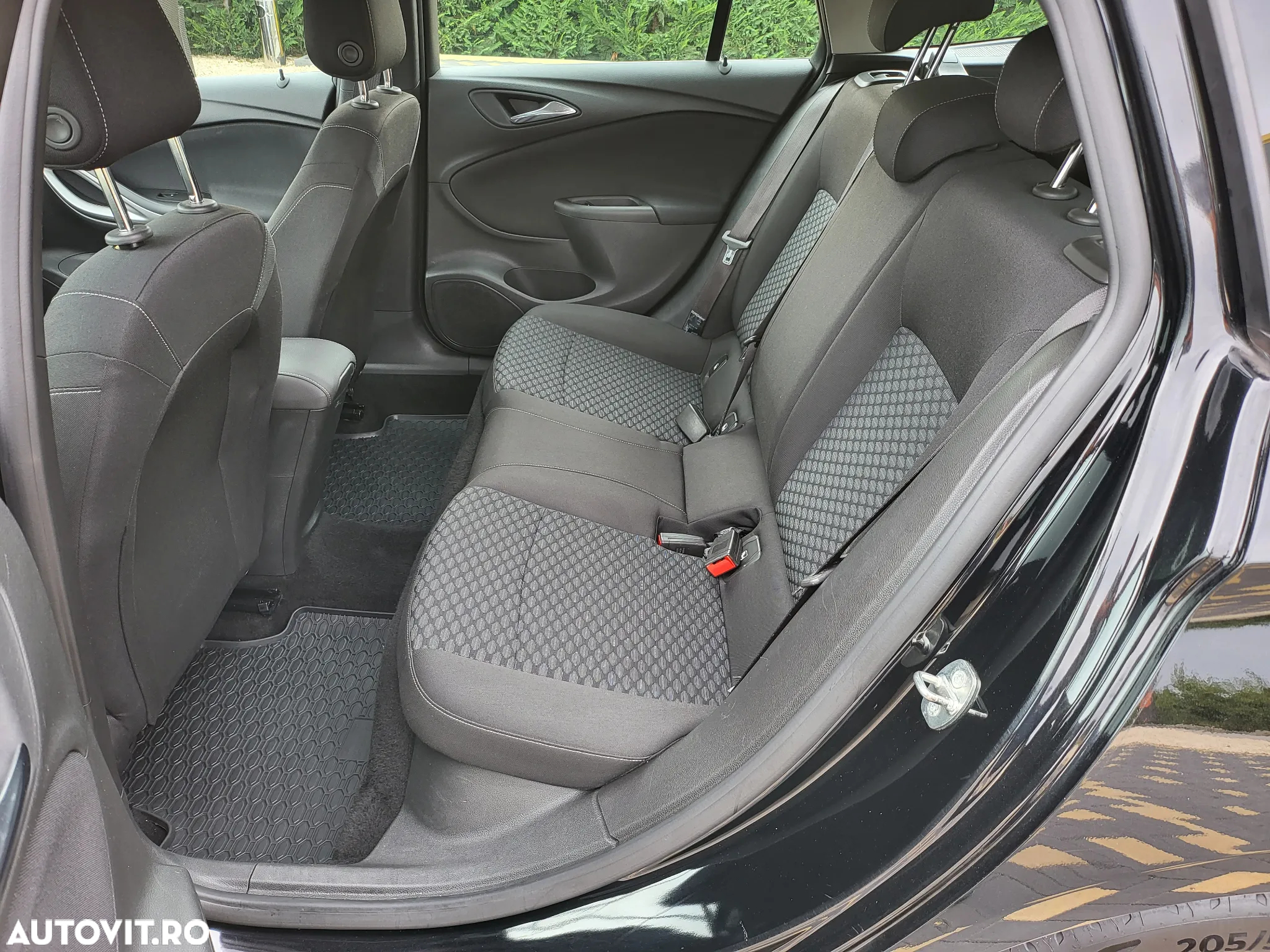 Opel Astra 1.6 CDTI Active - 13