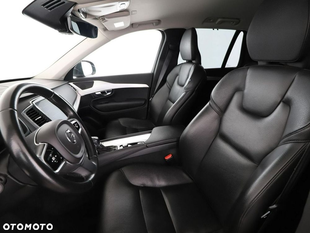 Volvo XC 90 B5 D AWD Momentum 7os - 14