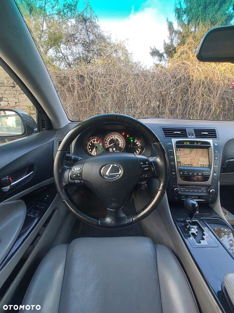 Lexus GS - 12