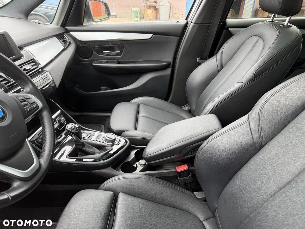 BMW Seria 2 218d GT Sport Line - 18