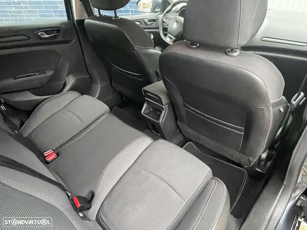 Renault Mégane 1.5 Blue dCi Zen - 22