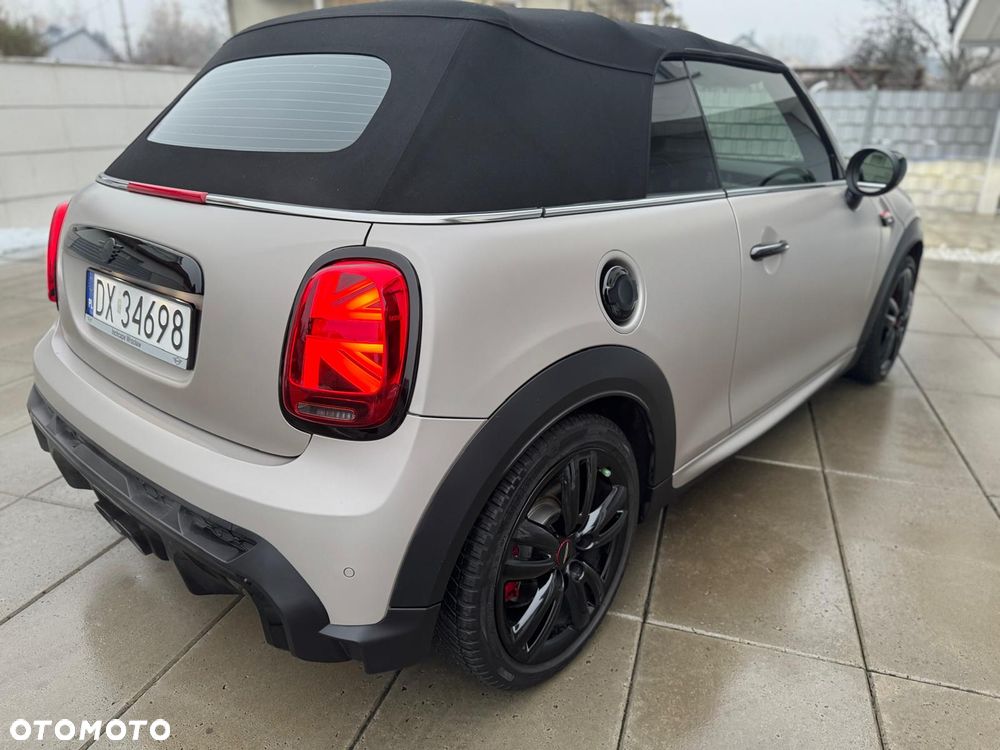MINI John Cooper Works - 4