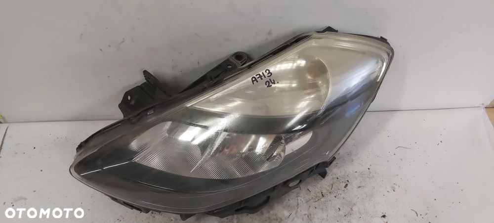 .  PRZOD PRZEDNIA LAMPA LEWA RENAULT CLIO 3 LIFT - 2