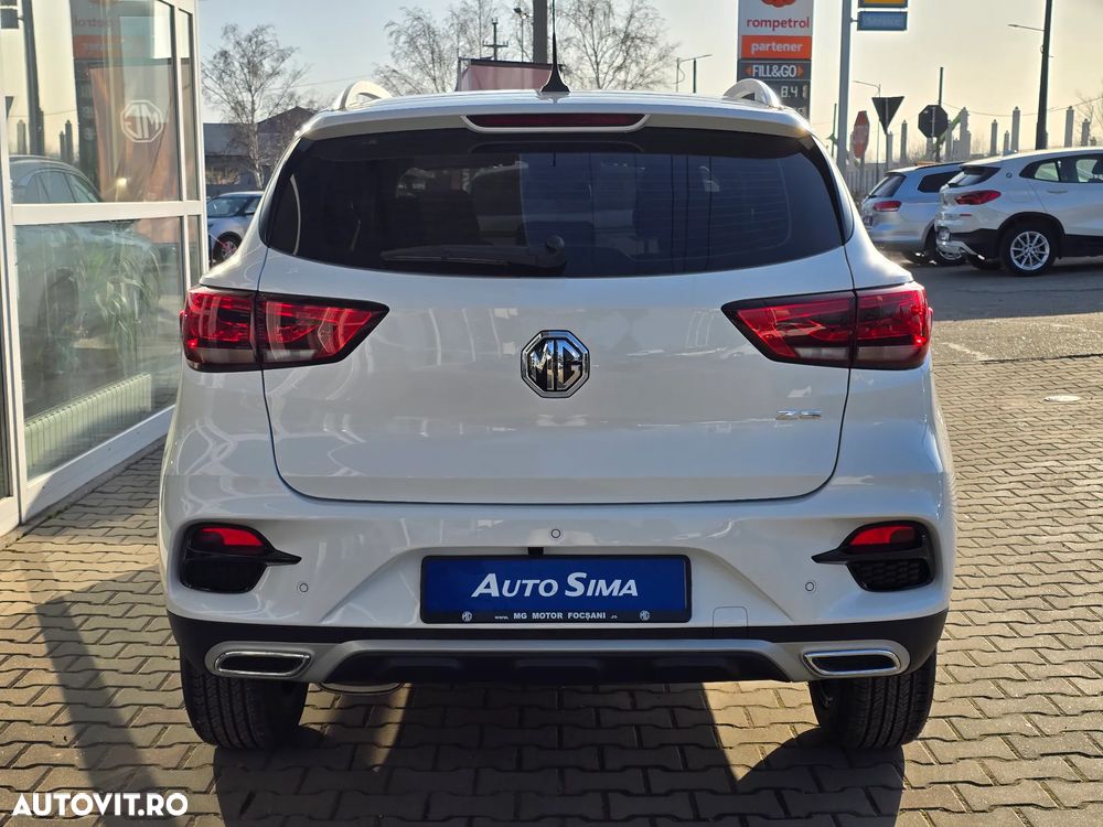 MG ZS 1.5 GSL 5MT Excite - 6