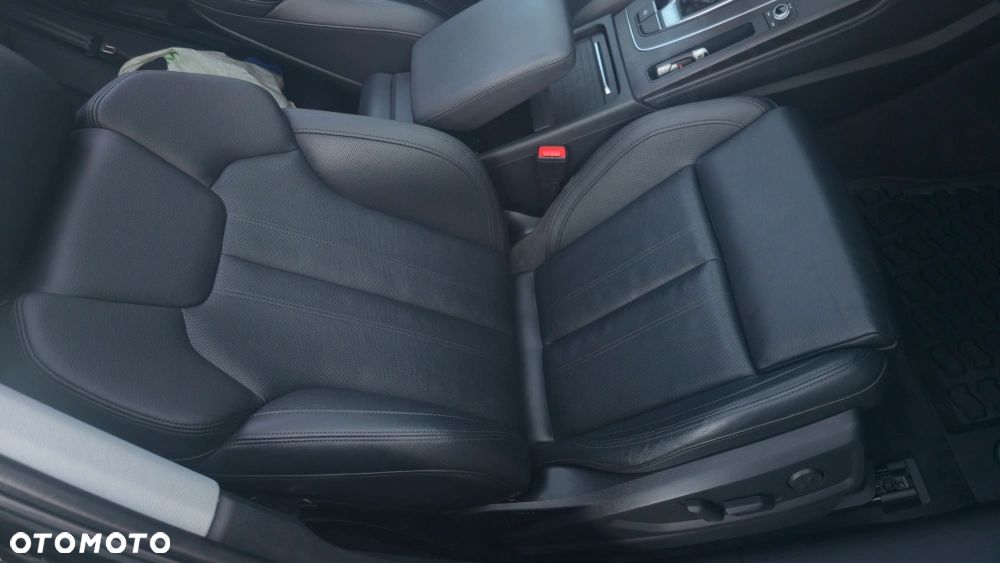 Audi Q5 2.0 TFSI Quattro Design S tronic - 22