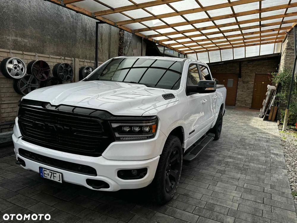 RAM 1500 5.7 Crew Cab Bighorn - 8