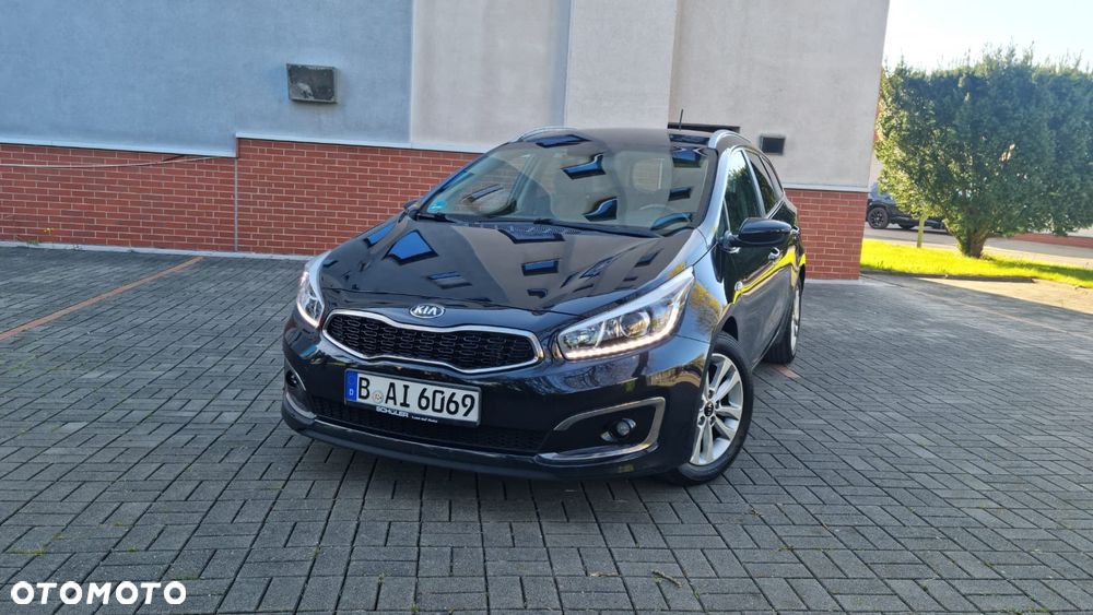Kia Ceed 1.6 CRDi 136 ISG Spirit - 1