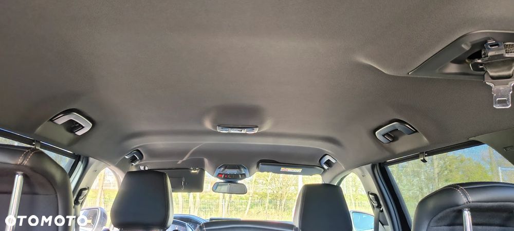 Peugeot 5008 - 18