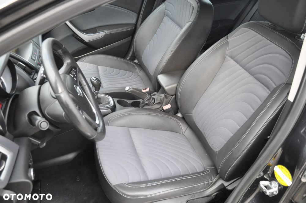 Opel Astra 1.6 CDTI DPF ecoFLEX Start/Stop Exklusiv - 9