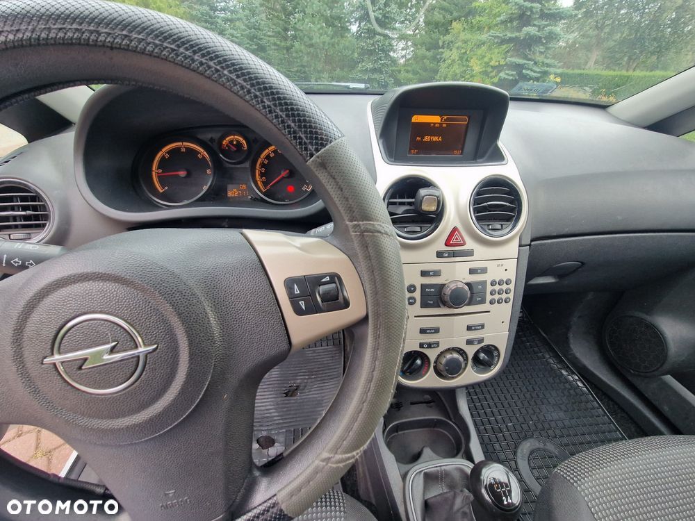 Opel Corsa - 6