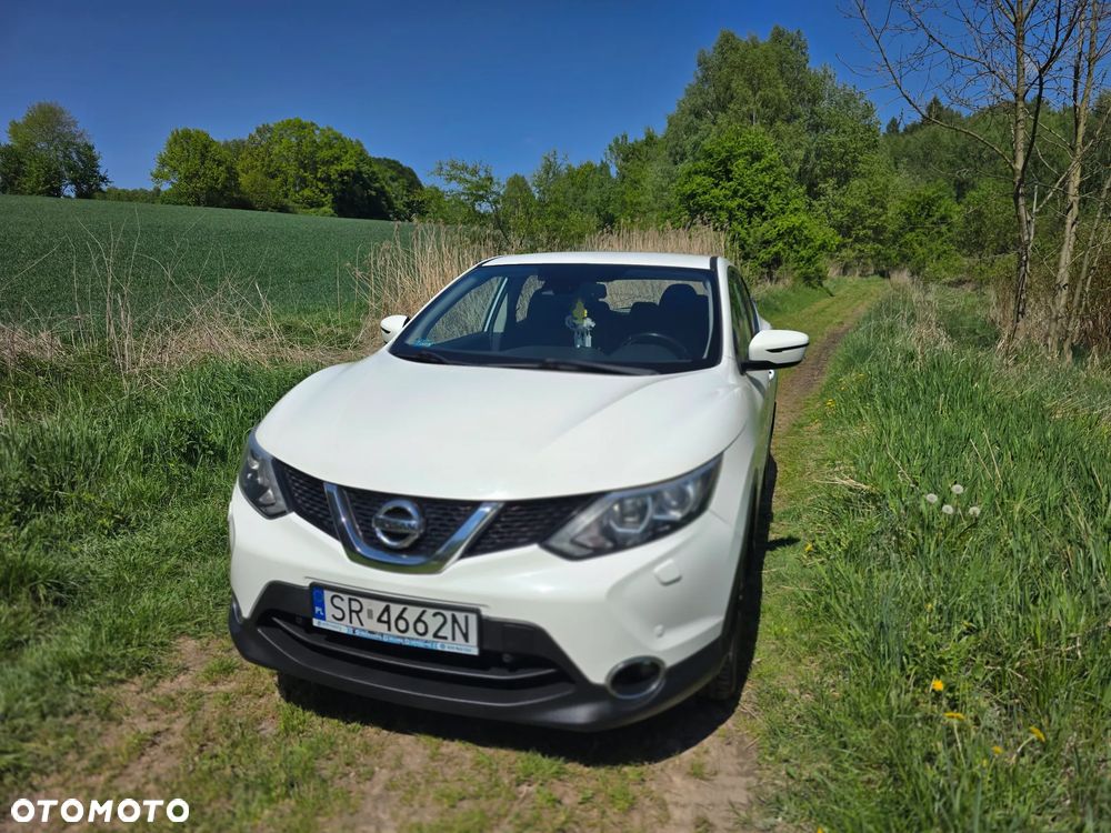 Nissan Qashqai 1.6 DCi 4x4 N-Tec - 1