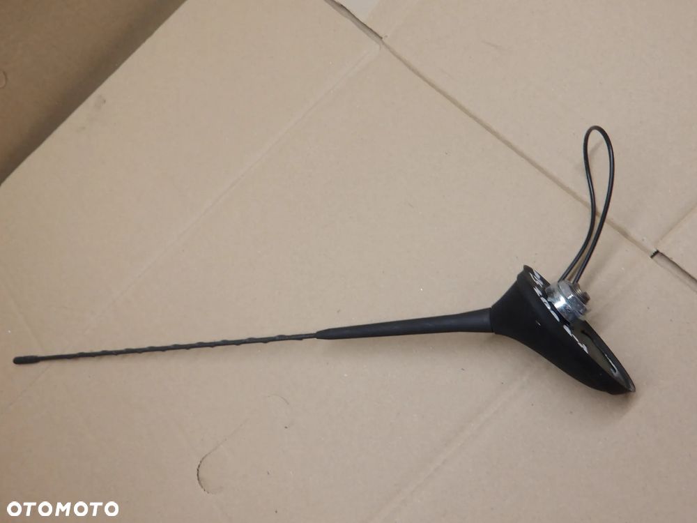 PEUGEOT 407 SW KOMBI 2.2B ANTENA DACHOWA - 1