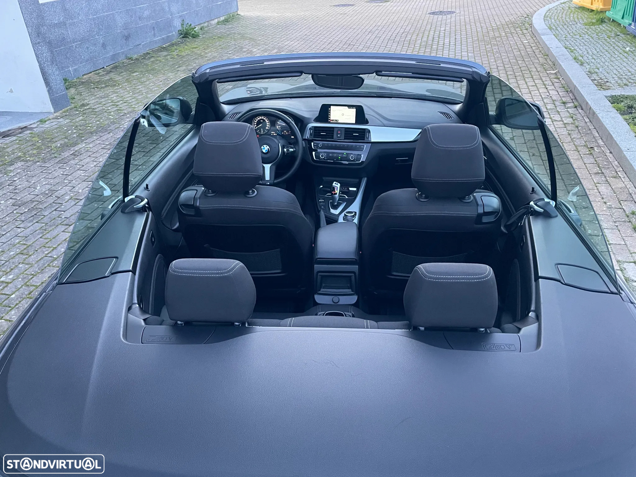 BMW 218 i Cabrio Line Sport Auto - 8