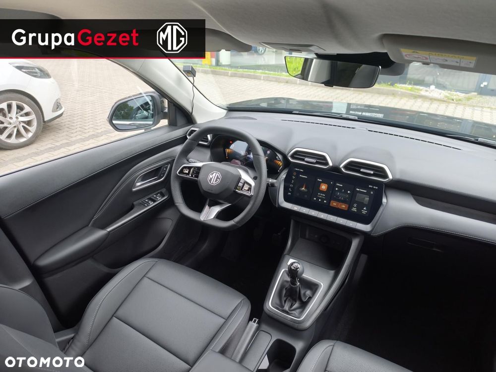 MG ZS 1.5 Excite - 10