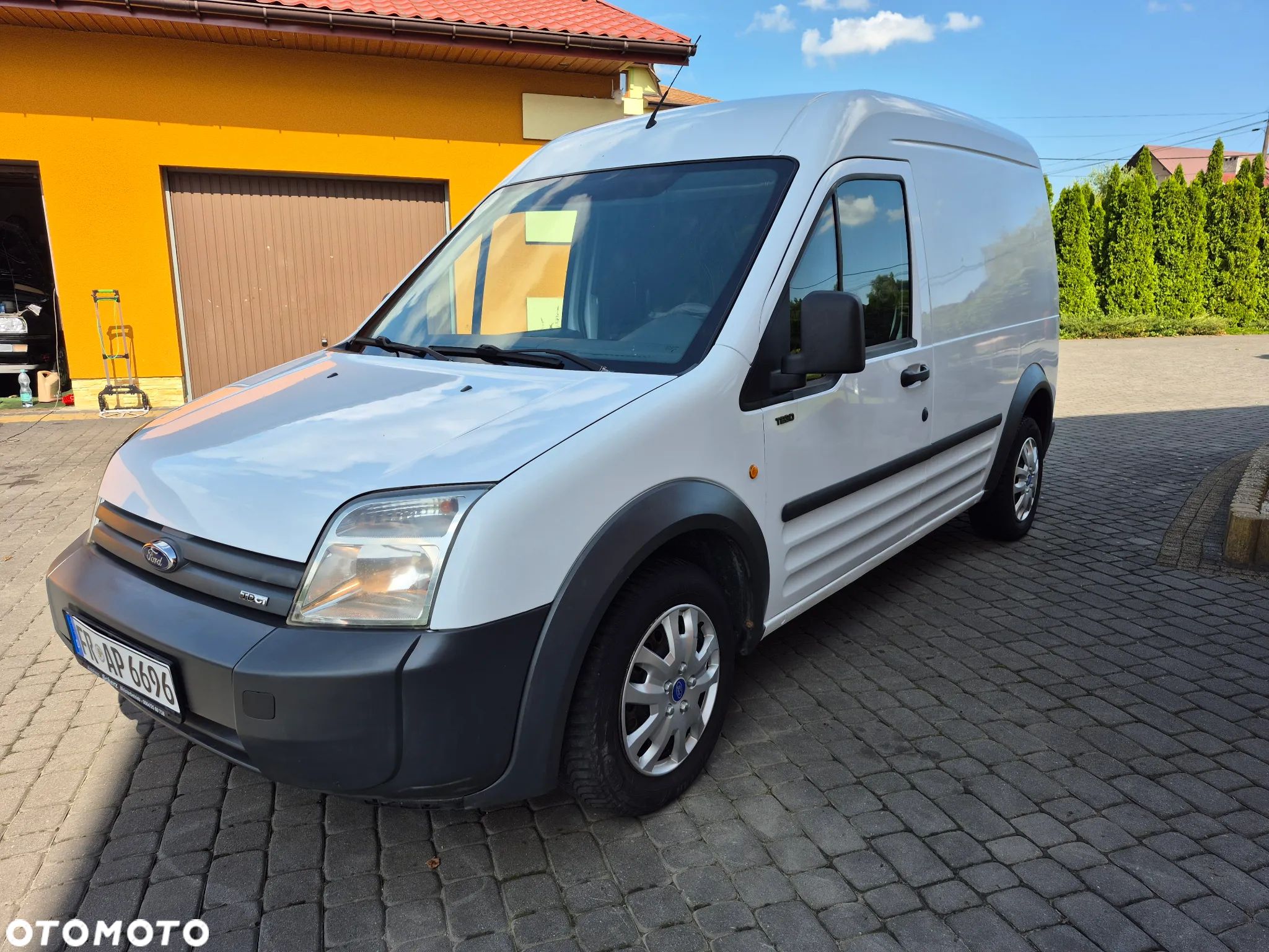 Ford Transit Connect - 1