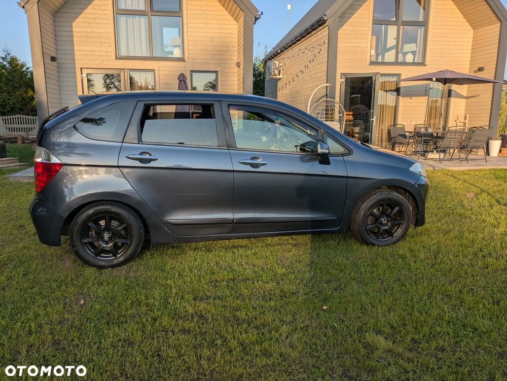 Honda FR-V - 4