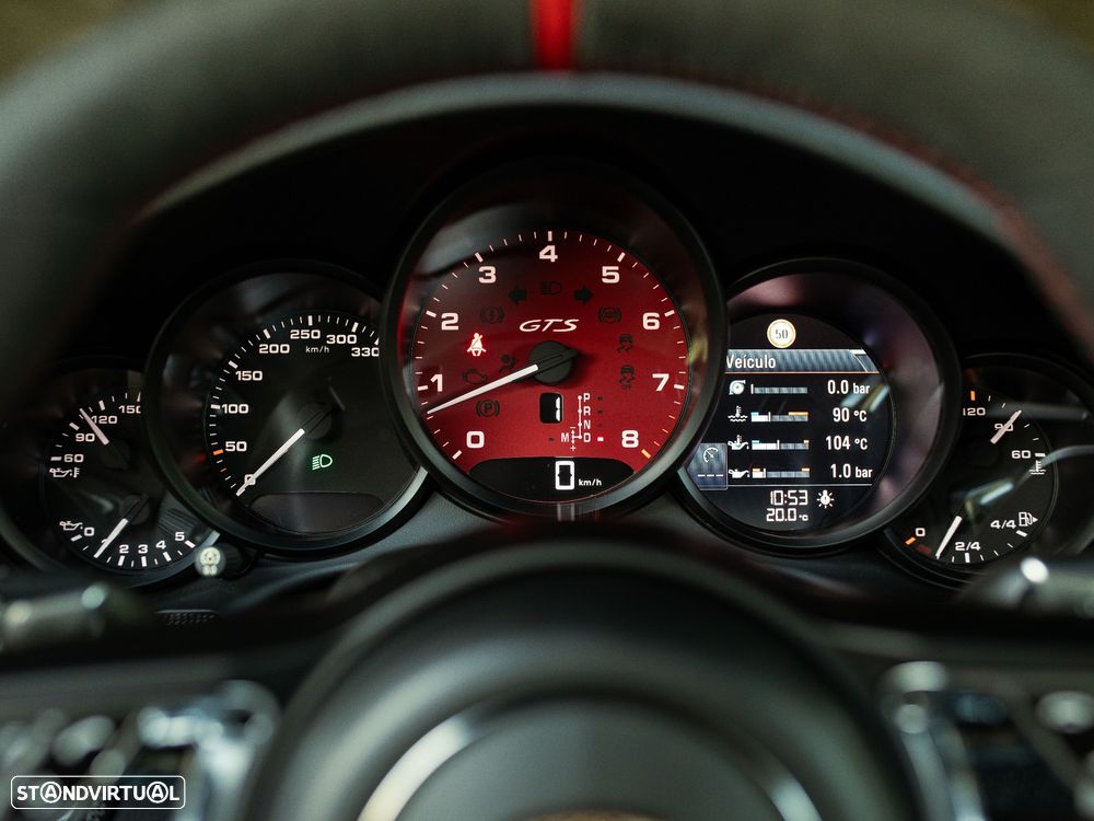 Porsche 911 (991) Carrera 4 GTS PDK - 40