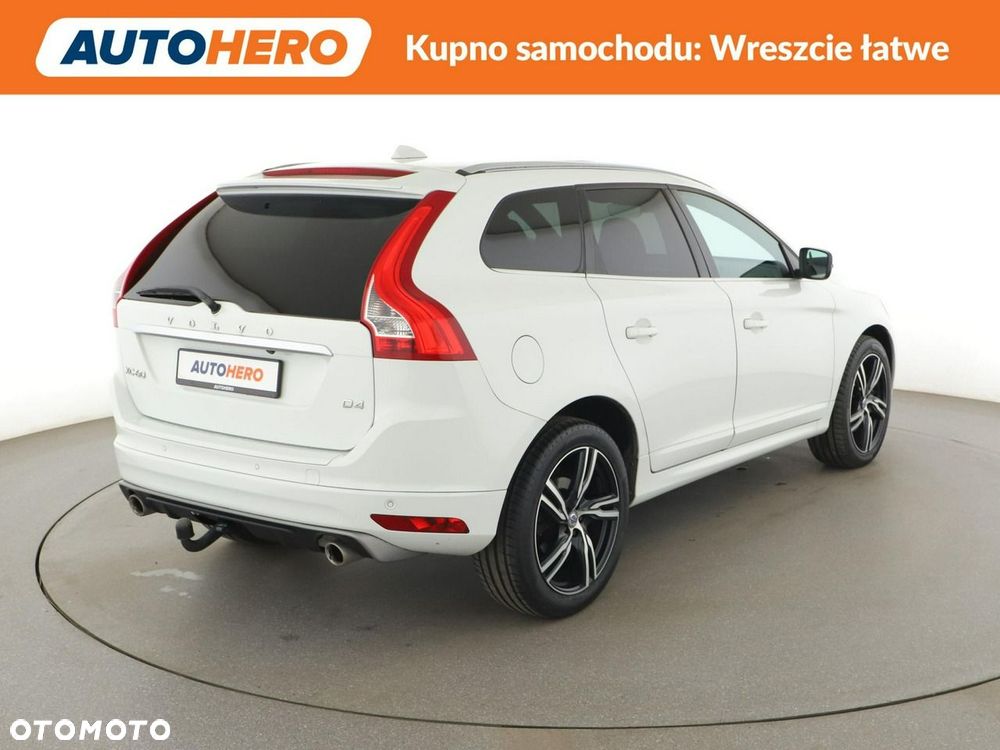 Volvo XC 60 D4 Momentum - 8