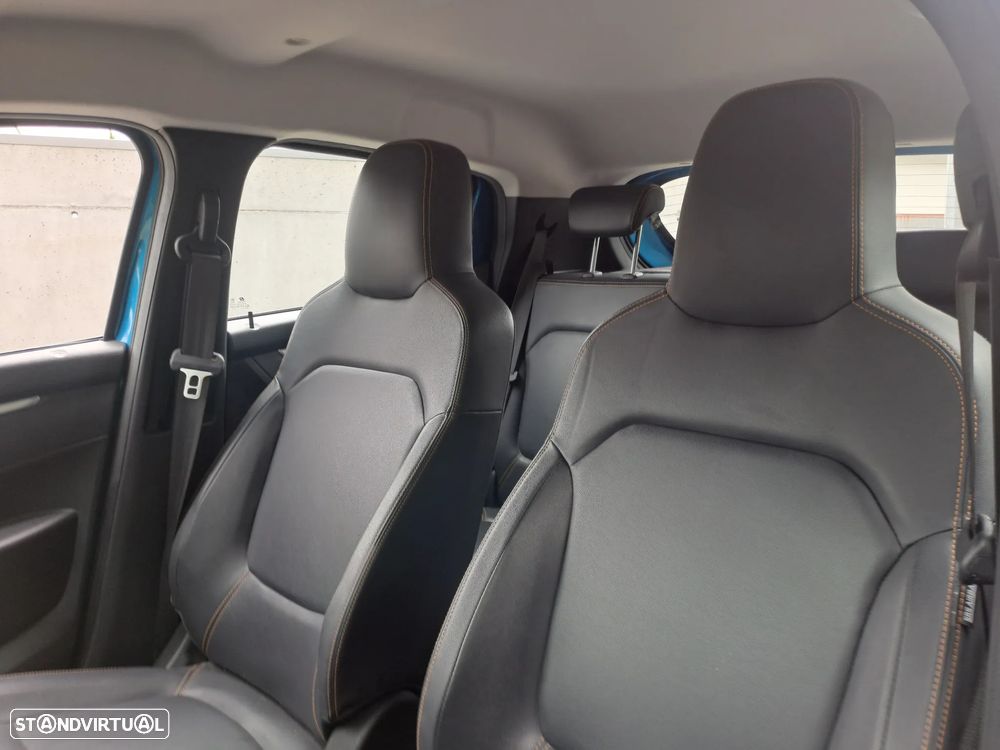 Dacia Spring - 10