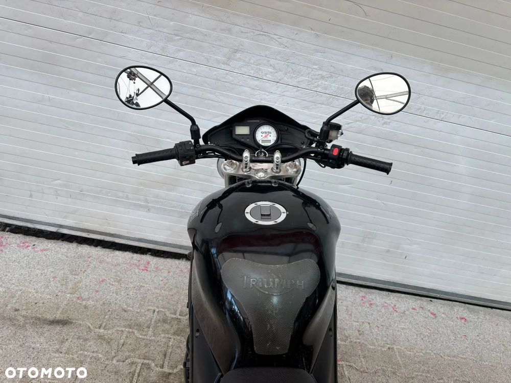 Triumph Speed Triple - 27