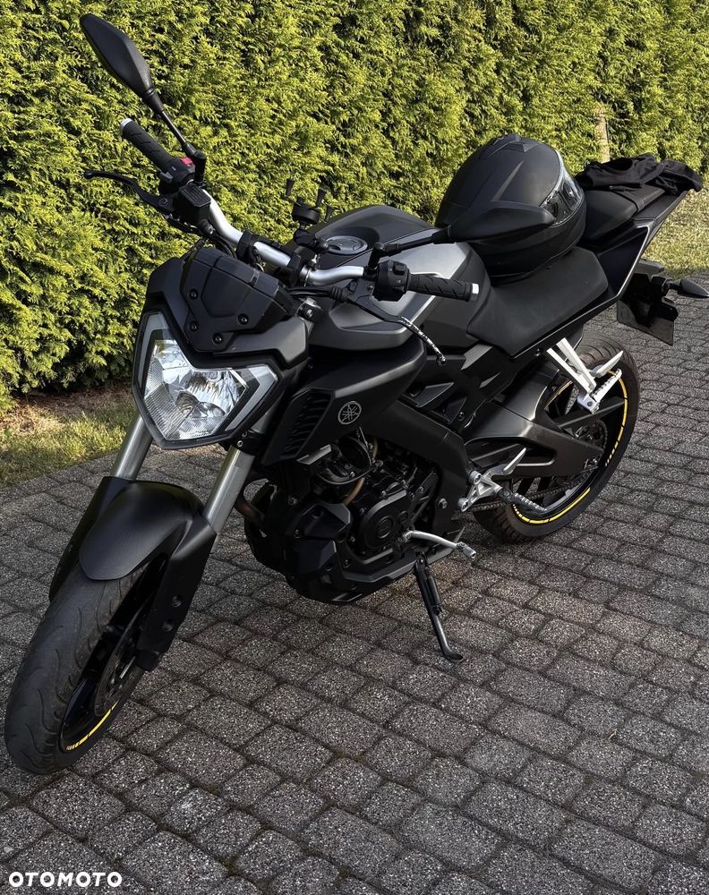 Yamaha MT - 1