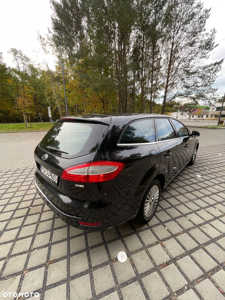 Ford Mondeo 2.0 TDCi Ambiente - 10