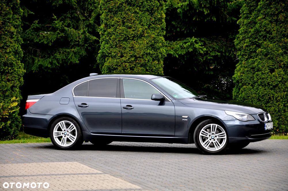 BMW E60 2009 photo 4