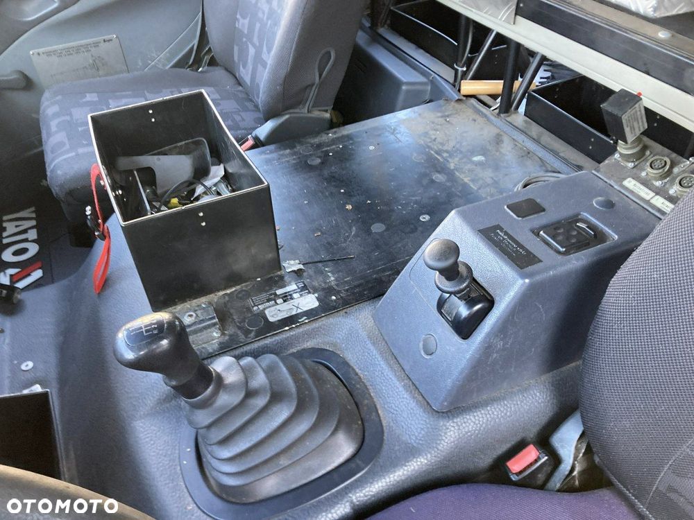 Mercedes-Benz Atego - 26