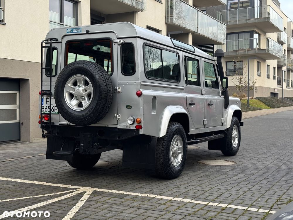Land Rover Defender 2.5 TDI - 4