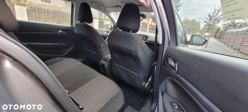 Peugeot 308 1.2 PureTech GPF Active Pack S&S - 18