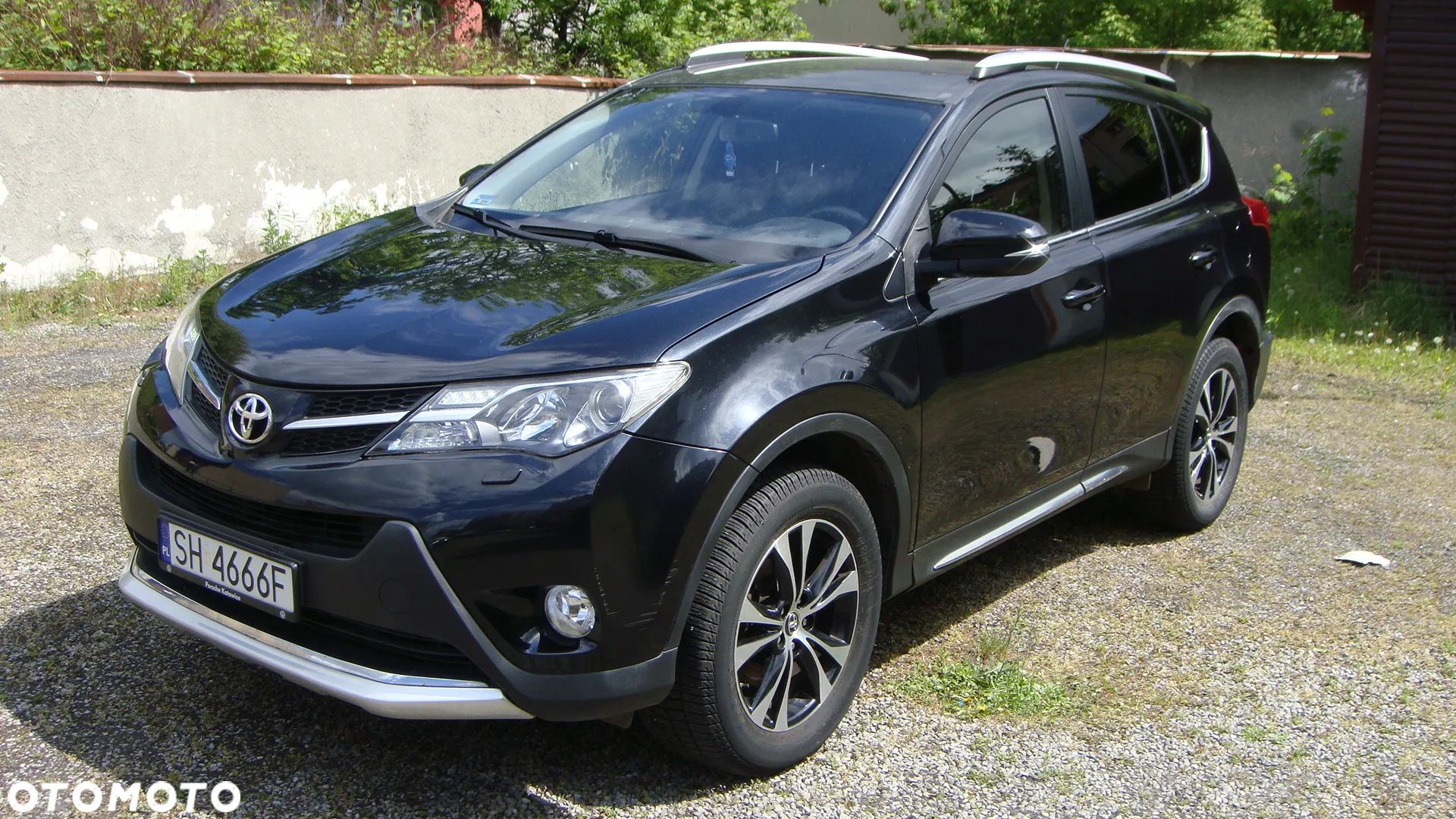 Toyota RAV4 2.2 D-CAT Premium - 1